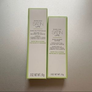 Mary Kay Satin Lip set